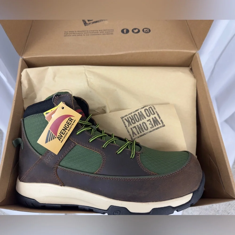 Avenger Work Boot - Edge Mid Brown/Green Metal Free Carbon Safety Toe US 10 1/2M